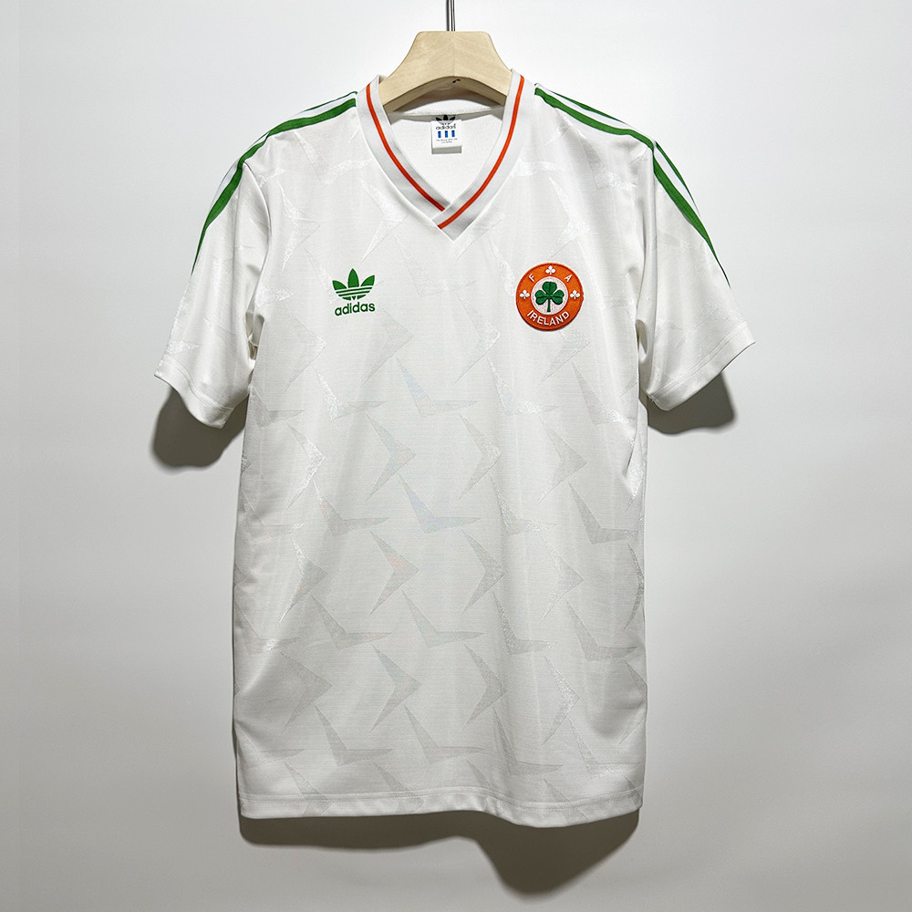 Ireland 1990 Match Away Men Retro Jersey – White