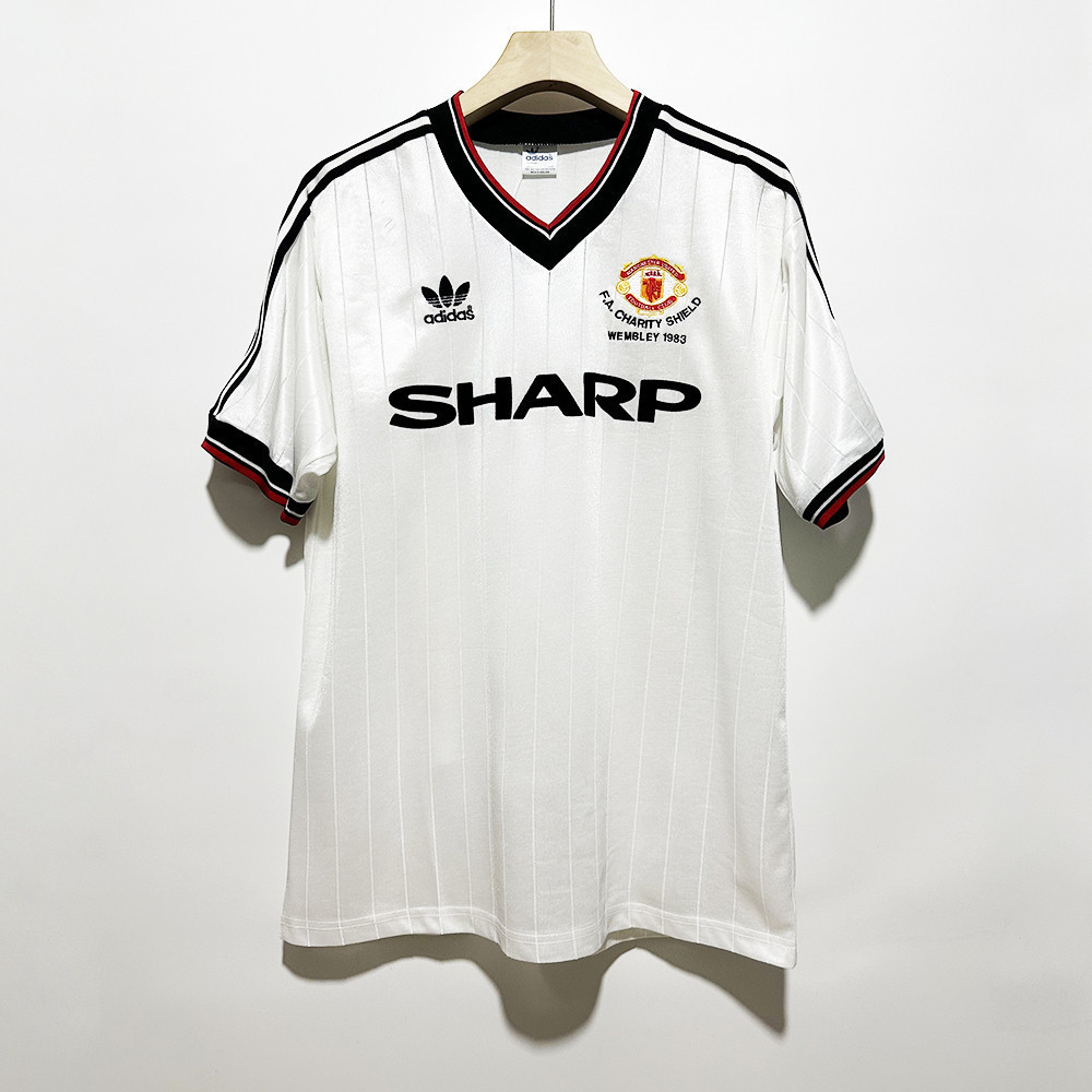 Manchester United 1983 FA Charity Shield Men Retro Jersey – White