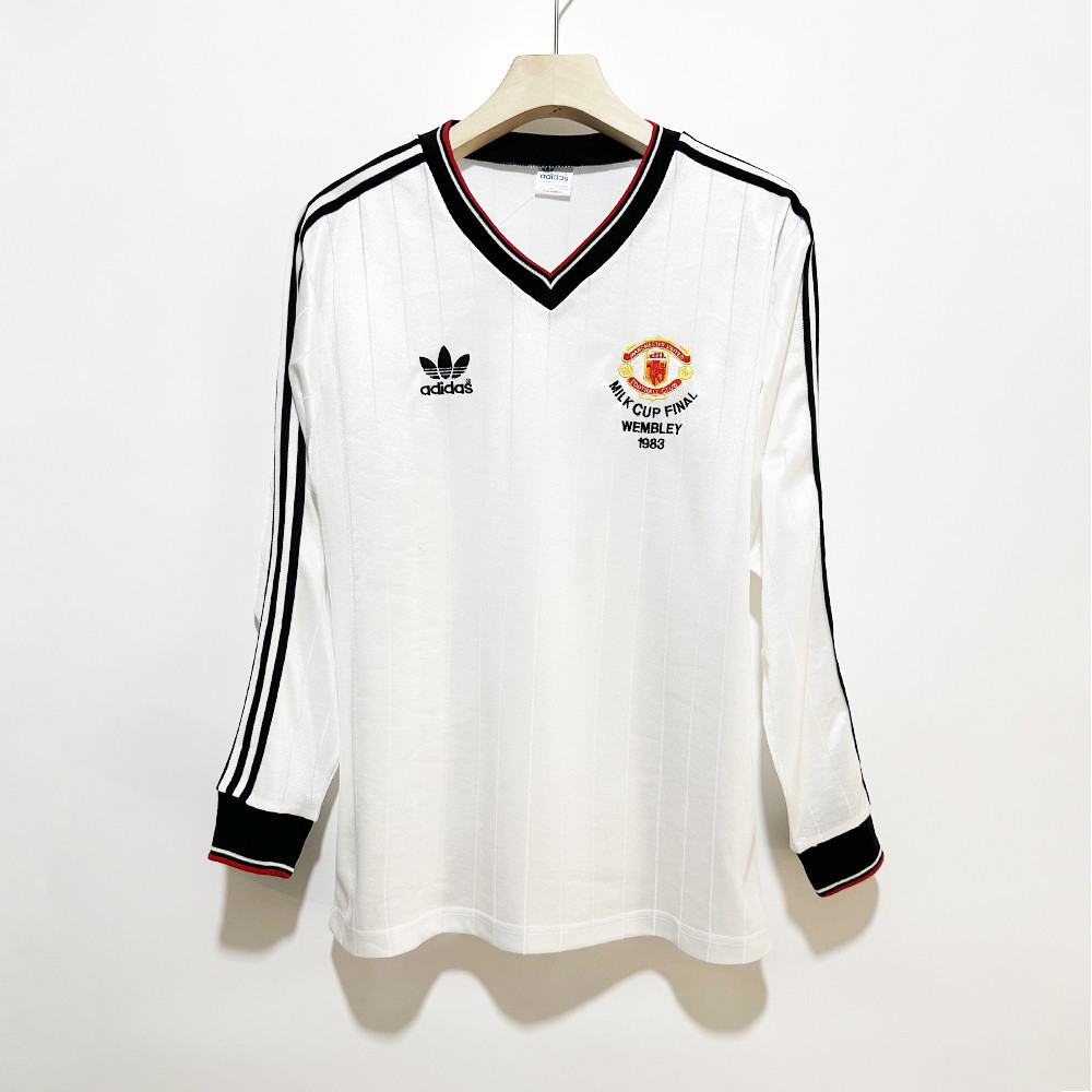 Manchester United 1983 Milk Cup Final Men Retro Jersey – Long Sleeve, White
