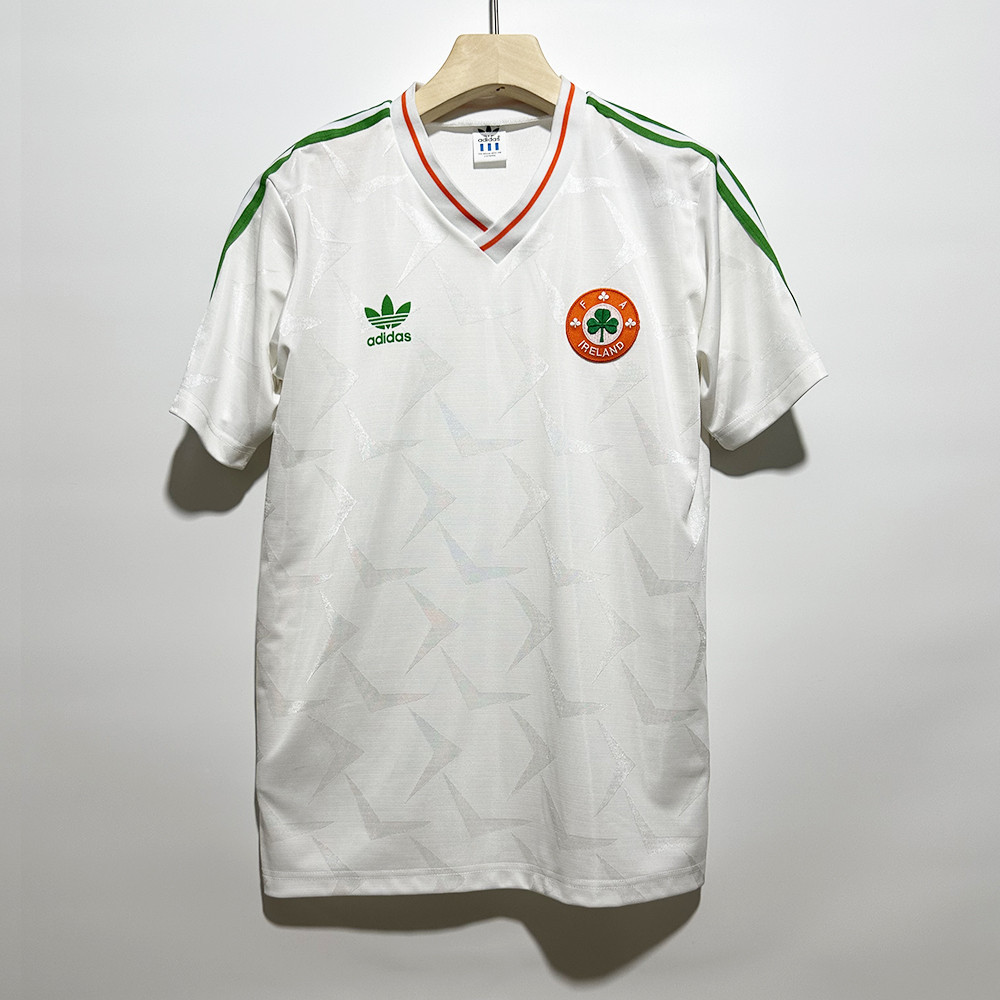 Ireland 1990 Match Away Men Retro Jersey – White