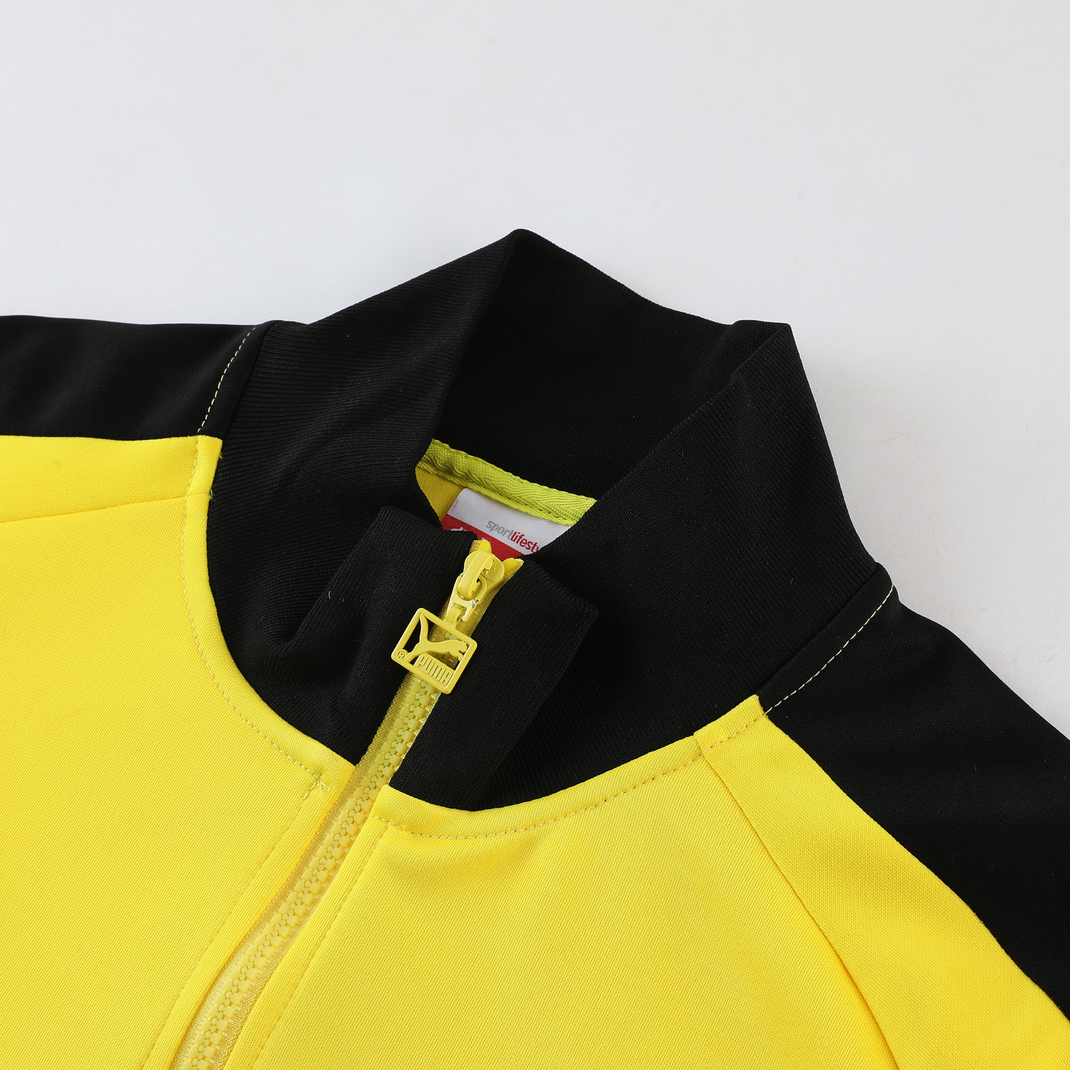 Borussia Dortmund Football Tracksuit/ Anthem Jacket 23/24 – Black/Yellow