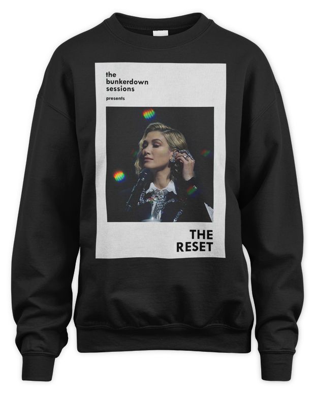 Delta Goodrem Merch the Bunkerdown Sessions Tour Shirt - Unisex Sweatshirt