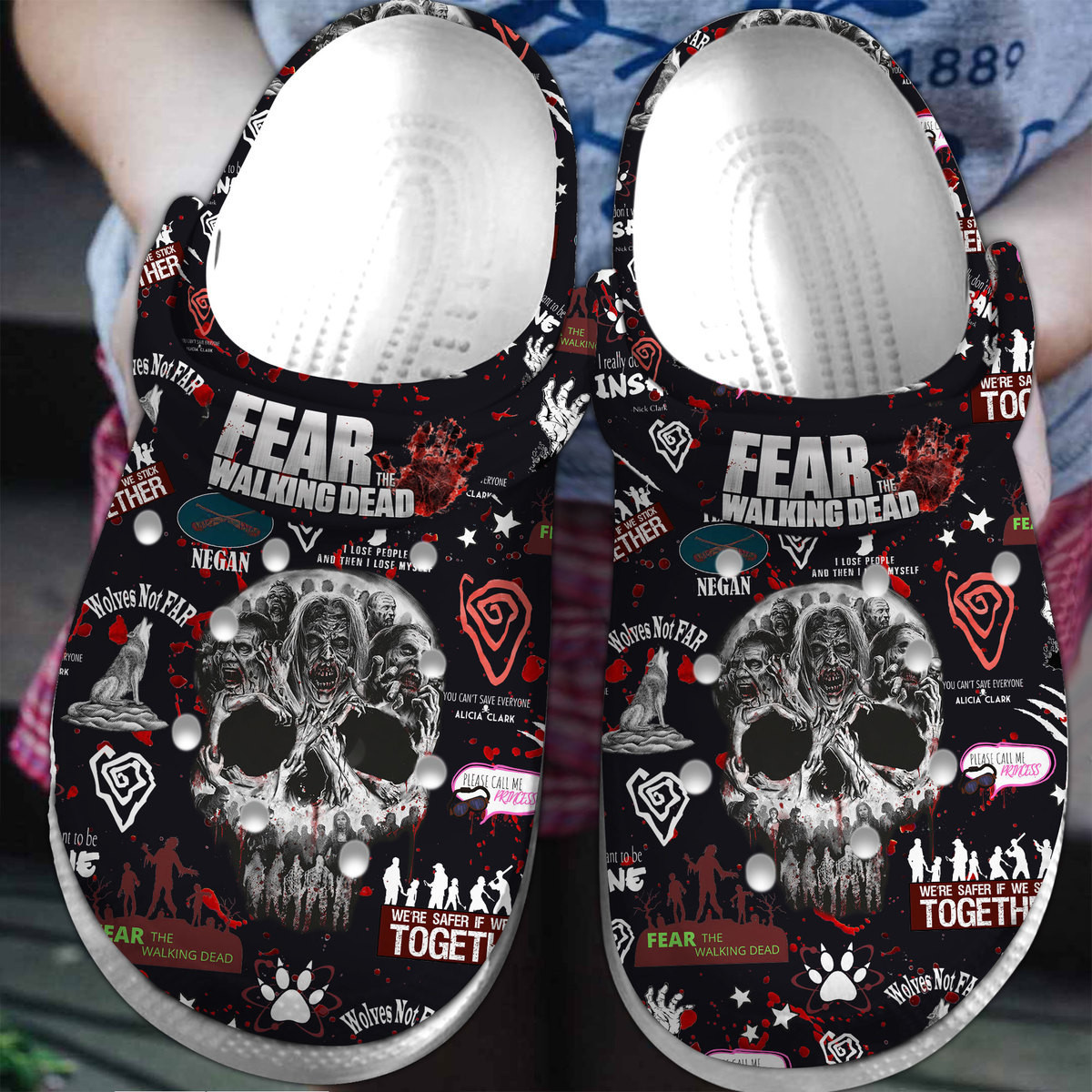 Fear The Walking Dead TV Series Crocs - GNL1463461