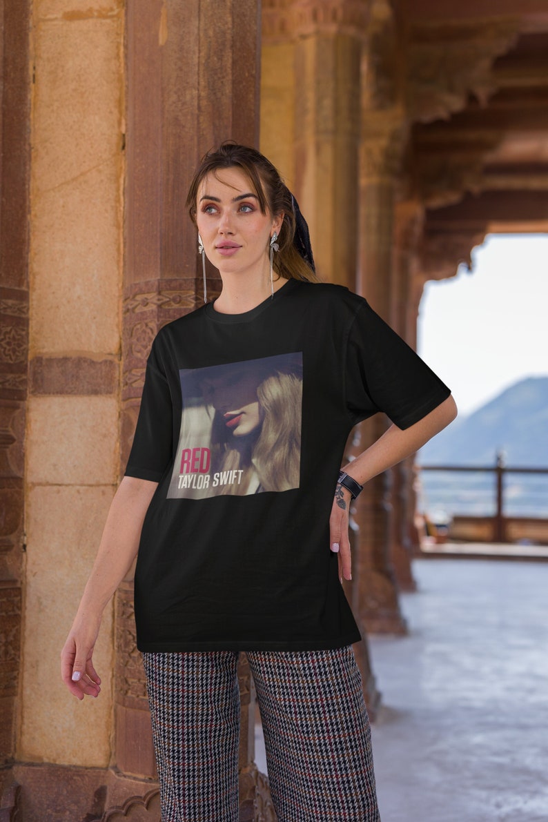 New Lana Del Shirt, Lana Del Rey Uk And Ireland Stadium Tour 2025 Unisex T-Shirt