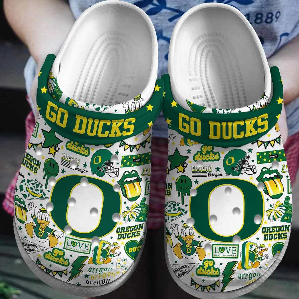 Oregon Ducks 2025 NCAA Sport Crocs Clogs, Oregon Ducks Crocs - GNL14667