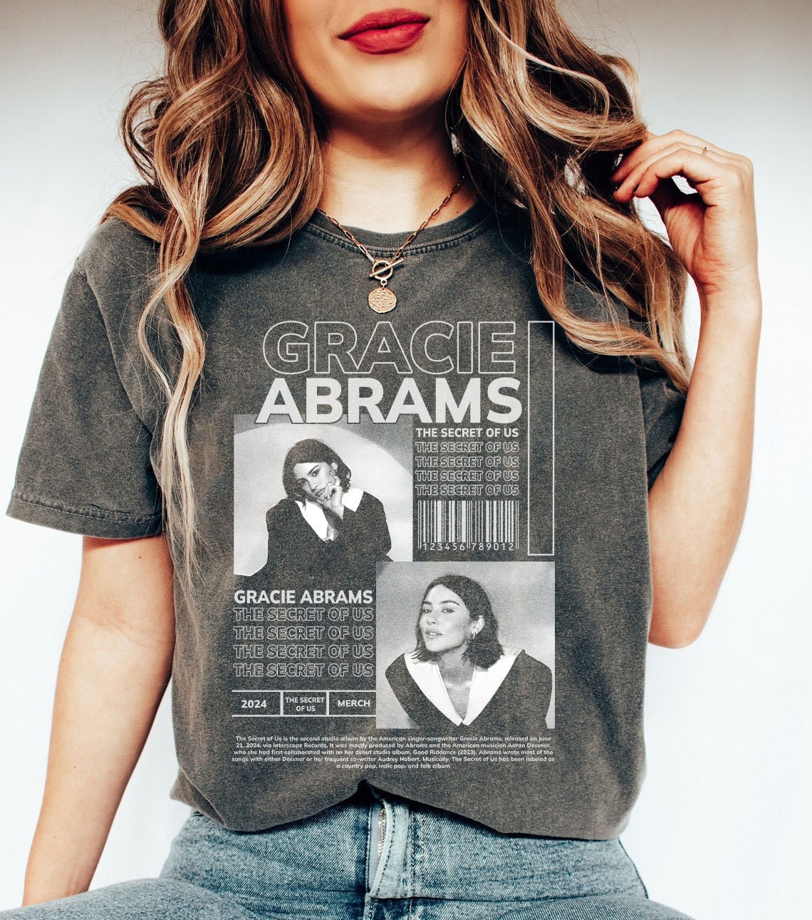 New Kelsea Ballerini Tour Custom Graphic Basic Crew Neck Cotton Vintage Shirt T-Shirt