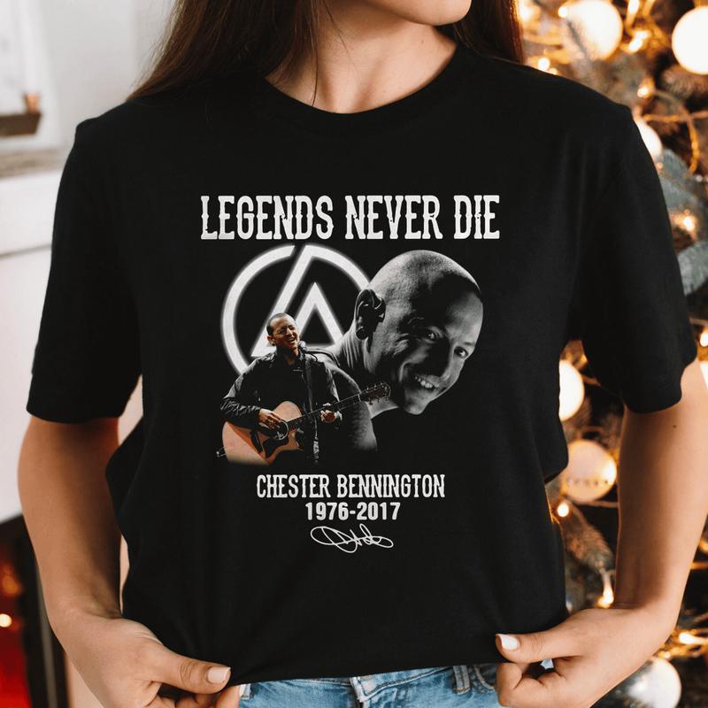 New Sabrina Carpenter Merch ‘Lyrics T Shirt Unisex Standard T-Shirt