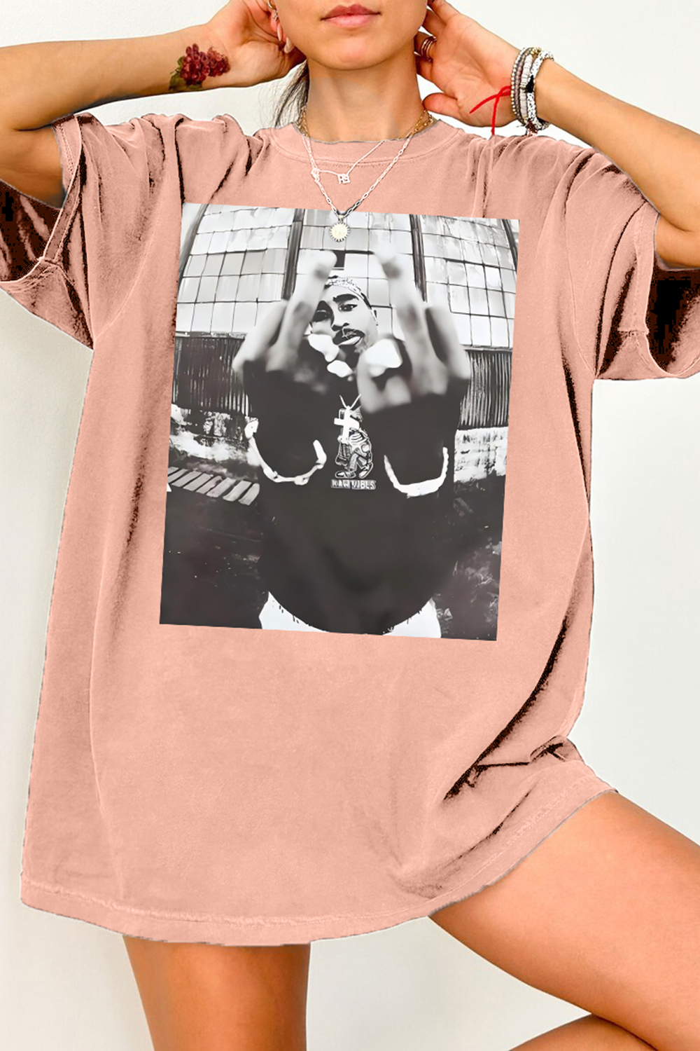 T-Shirt Retro Tupac Merch, Shirt Retro Tupac Graphic For Women