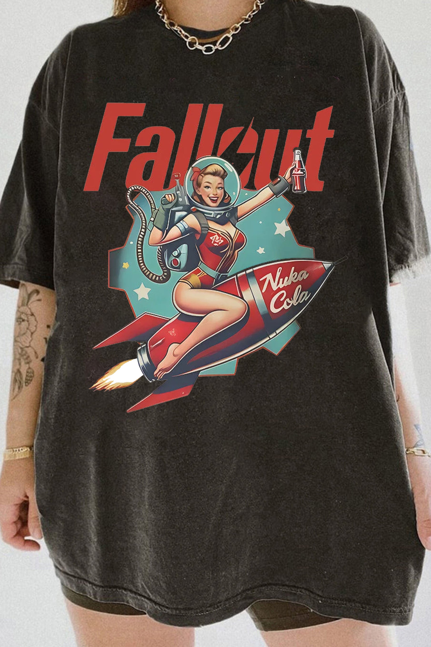 T-Shirt Fallout Graphic Merch, Shirt Fallout Graphic Retro Nuka Cola Bottle Cap For Women