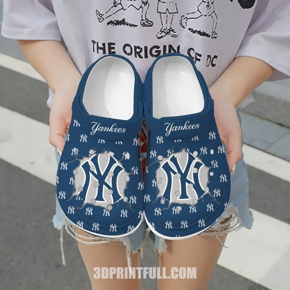 New York Yankees MLB Crocs Crocband Clogs Shoes Comfortable For Men Women and Kids - GNL14641