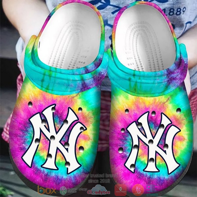 New York Yankees MLB Crocs Crocband Clogs Shoes Comfortable For Men Women and Kids - GNL14682
