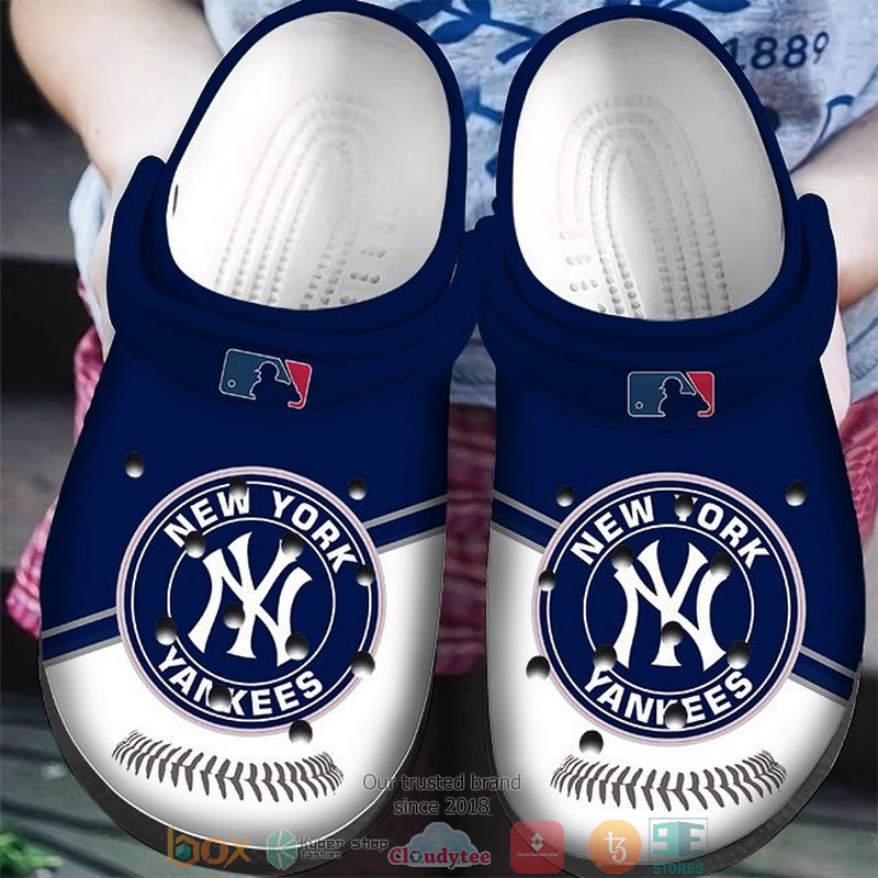 New York Yankees MLB Crocs Crocband Clogs Shoes Comfortable For Men Women and Kids - GNL14722