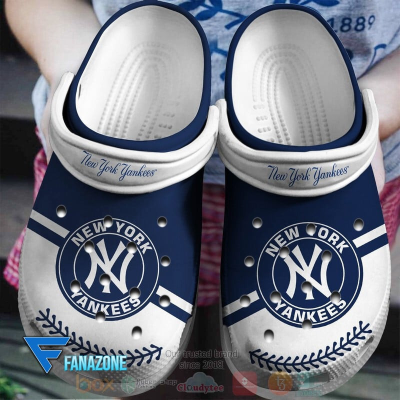 New York Yankees Navy-White MLB Crocs Shoes Comfortable For Men Women