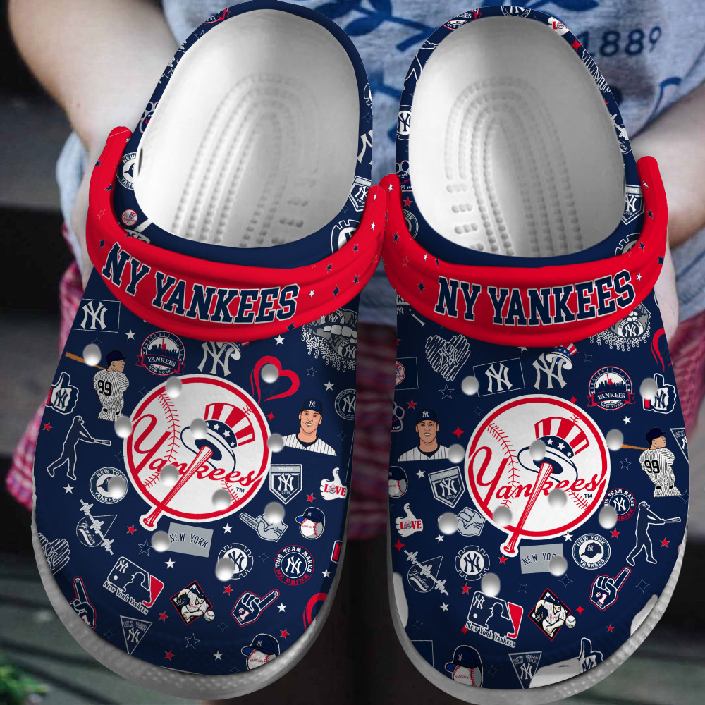 Premium New York Yankees MLB Crocs Shoes For Men Women - GNL14808