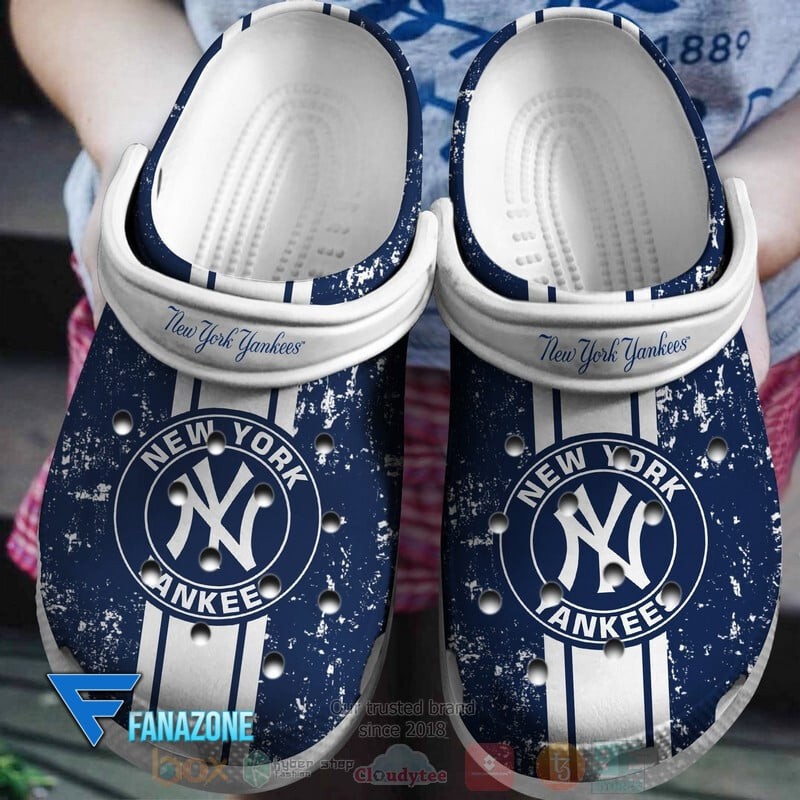 New York Yankees MLB Crocs Shoes Comfortable For Men Women - GNL14841