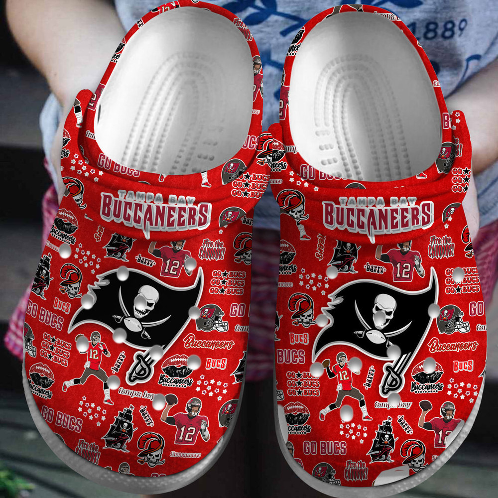 NFL Buffalo Bills Football Crocs Shoes Comfortable Crocs Shoes For Men Women