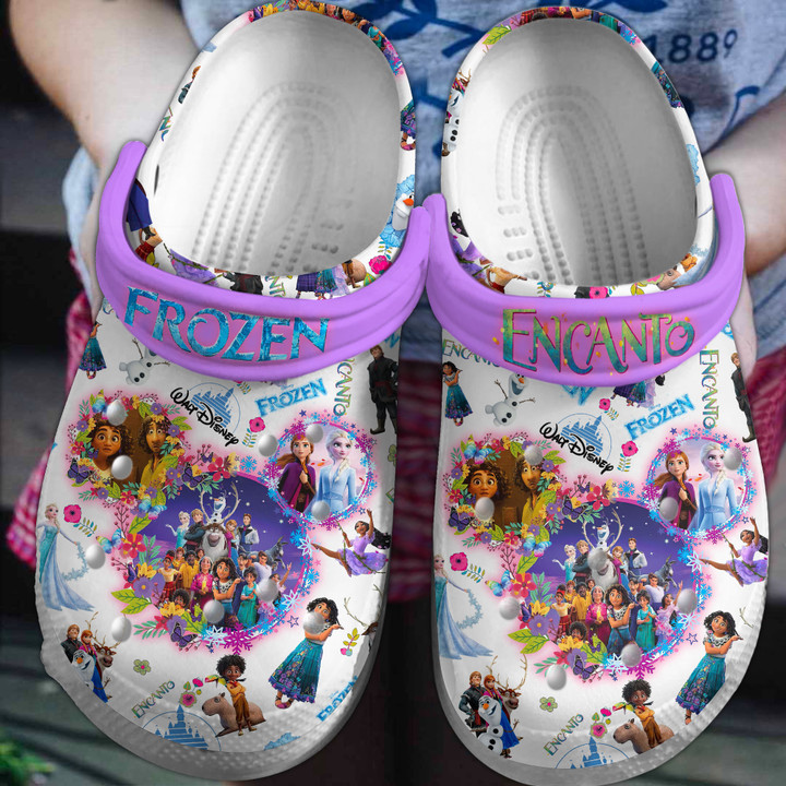 Beautiful Cartoon Unisex Clogs Crocs Comfortable For Men Women and Kids