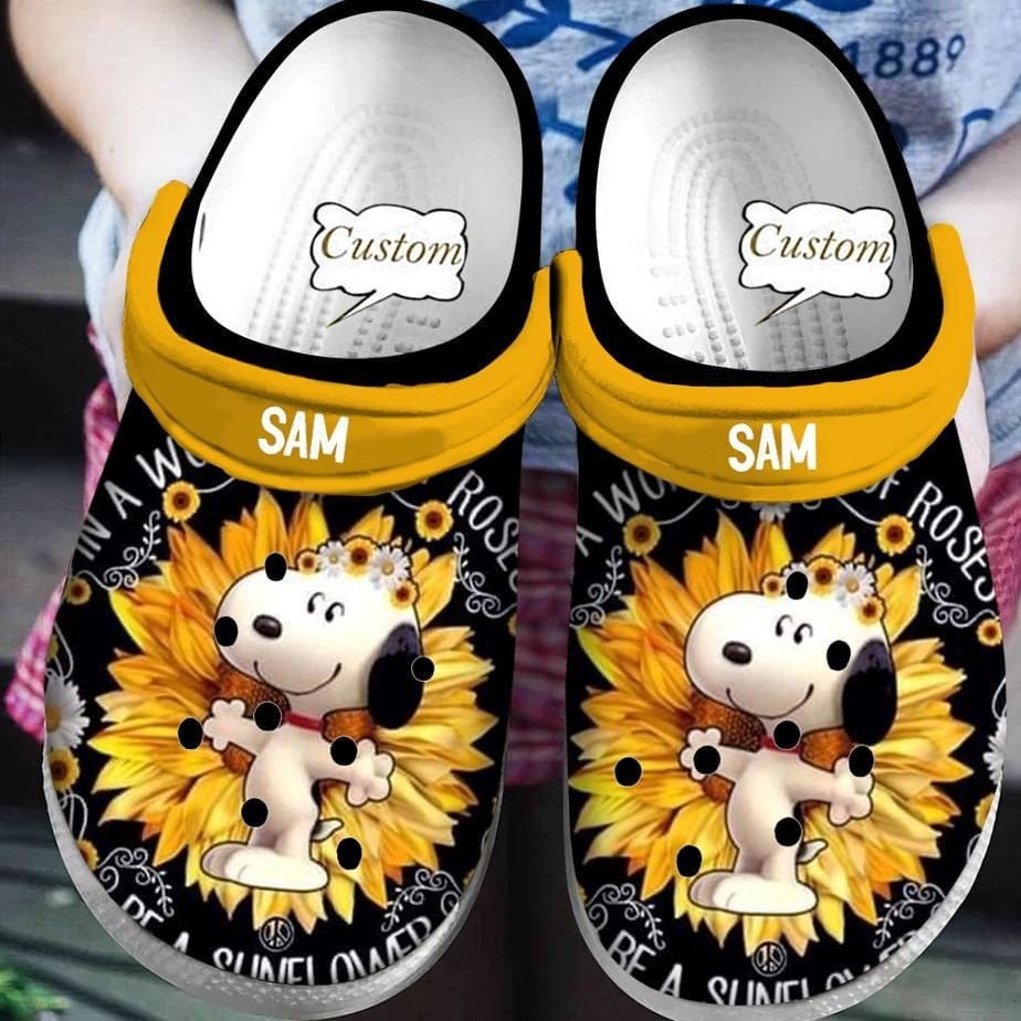 Snoopy Clogs Shoes Comfortable for men women Crocs Comfortable For Men Women and Kids - GNL1465113