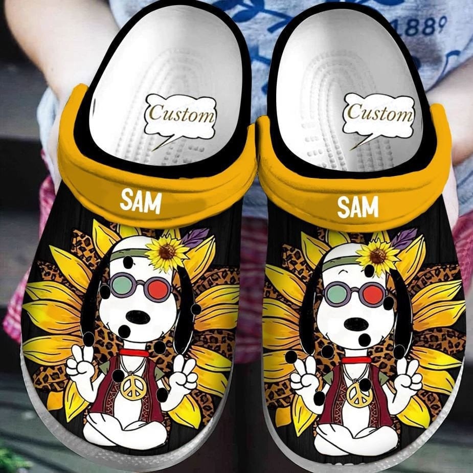 Snoopy Clogs Shoes Comfortable for men women Crocs Comfortable For Men Women and Kids - GNL1465116