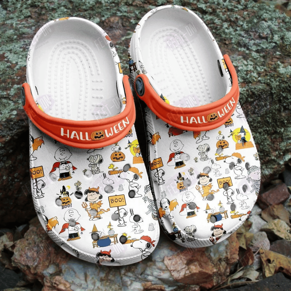 Snoopy The Peanuts Halloween Clogs Classic Clogs Shoes Crocs Comfortable For Men Women and Kids