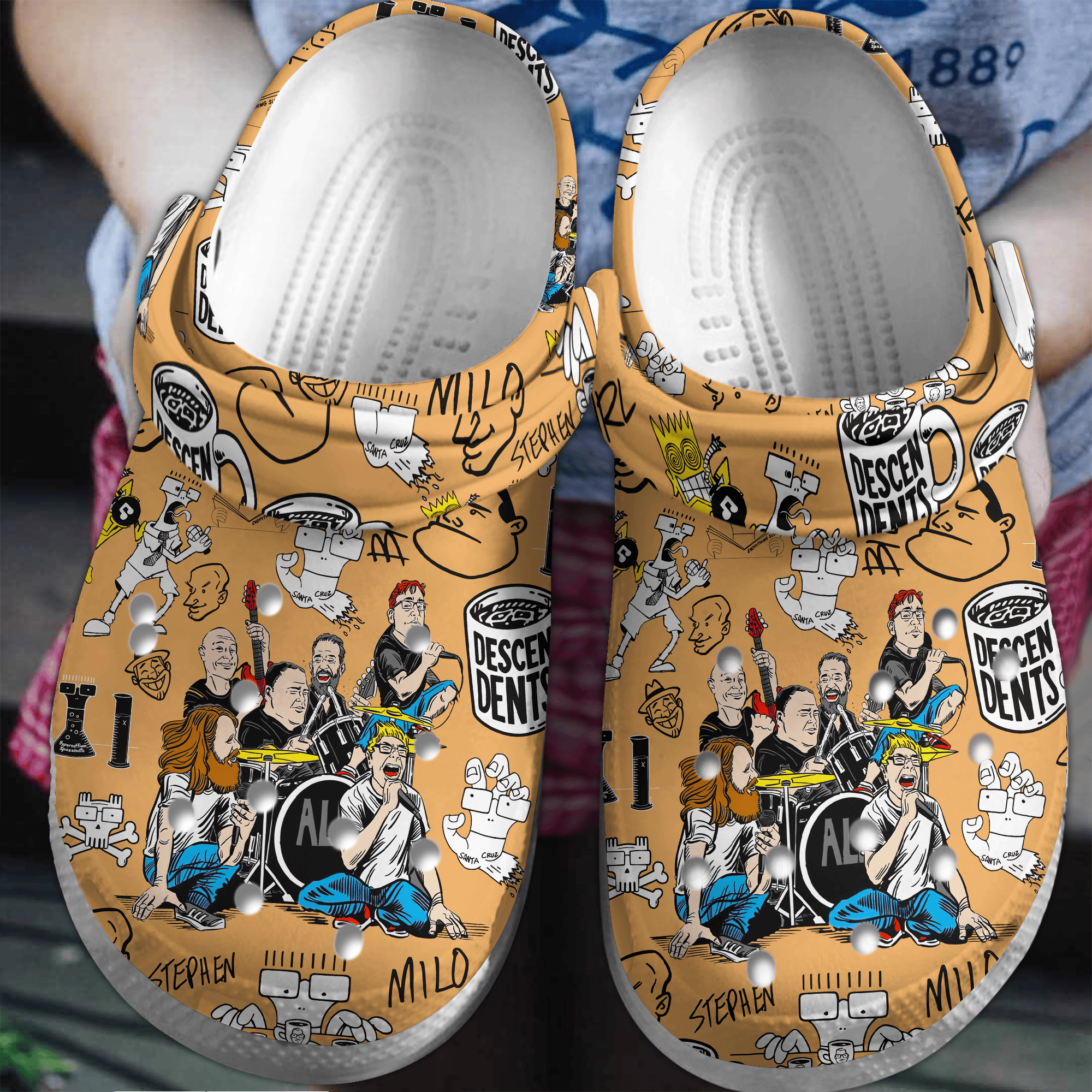 Trendy XO Edition Of The Weeknd Music Clogs For Men And Women, Trendy XO Crocs