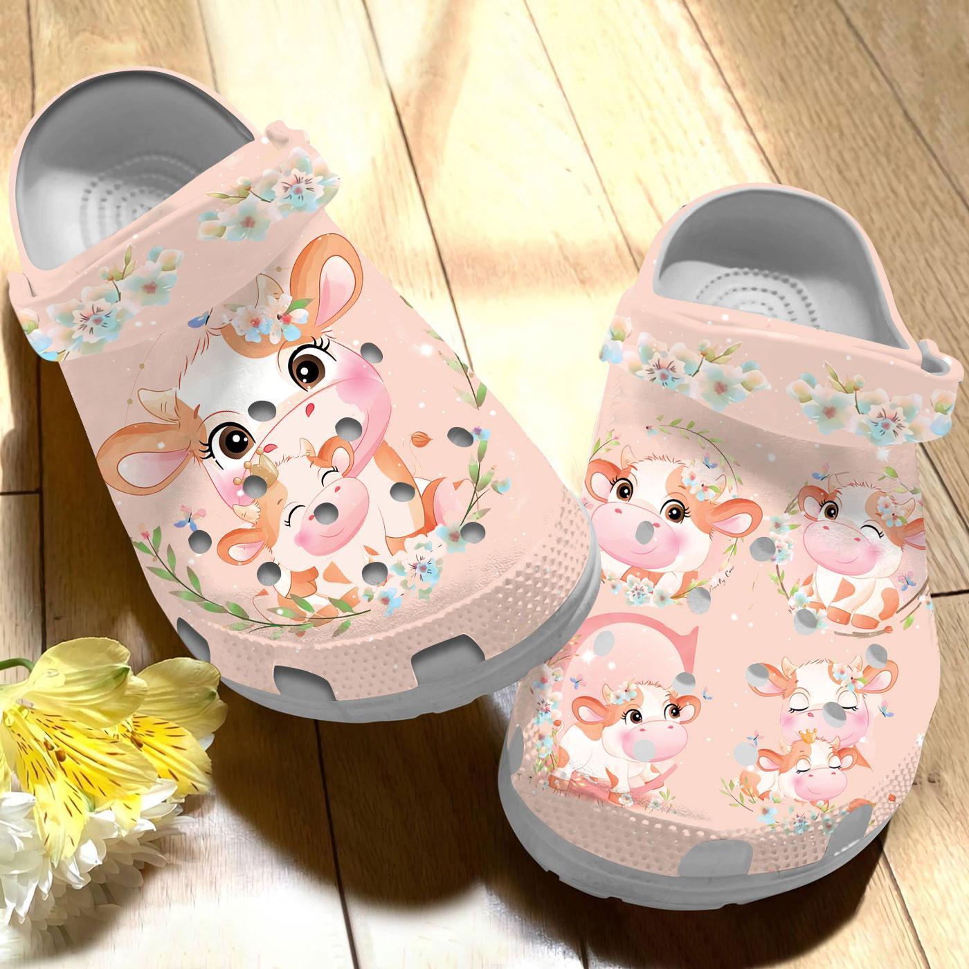 Cute doodle Cow Crocs, Crocs Shoes Comfortable For Men Women and Kids