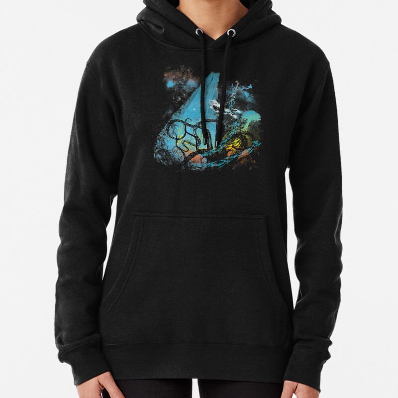 Diving danger Pullover Hoodie