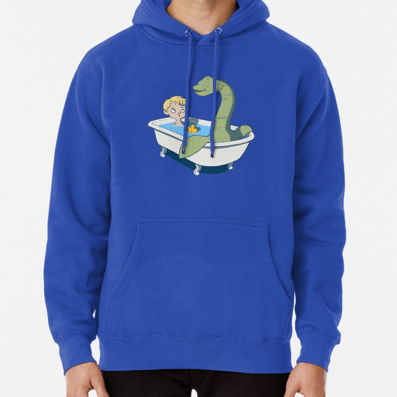 Theres something in my bath!! Pullover Hoodie