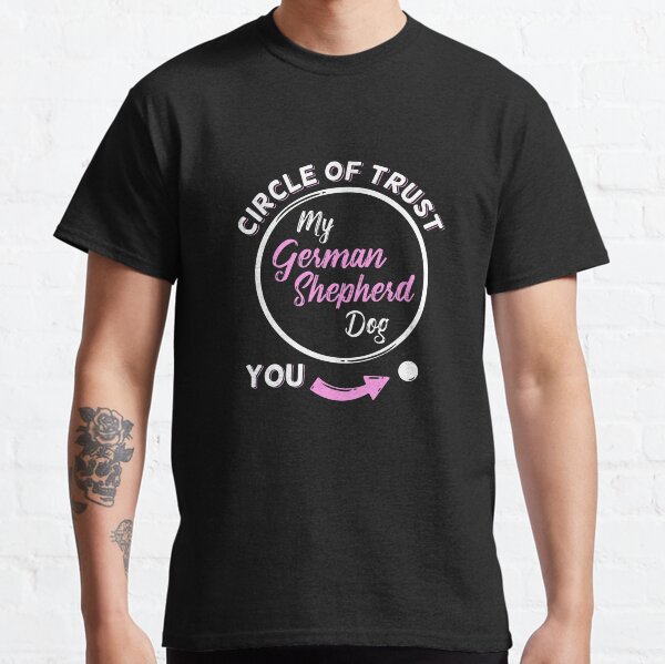 German Shepherd Mom Classic T-Shirt