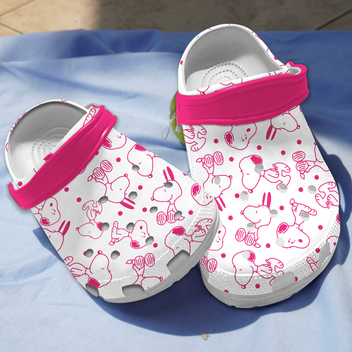 Sweety Pink Snoopy Shoes, Sweety Pink Snoopy Crocs Clogs