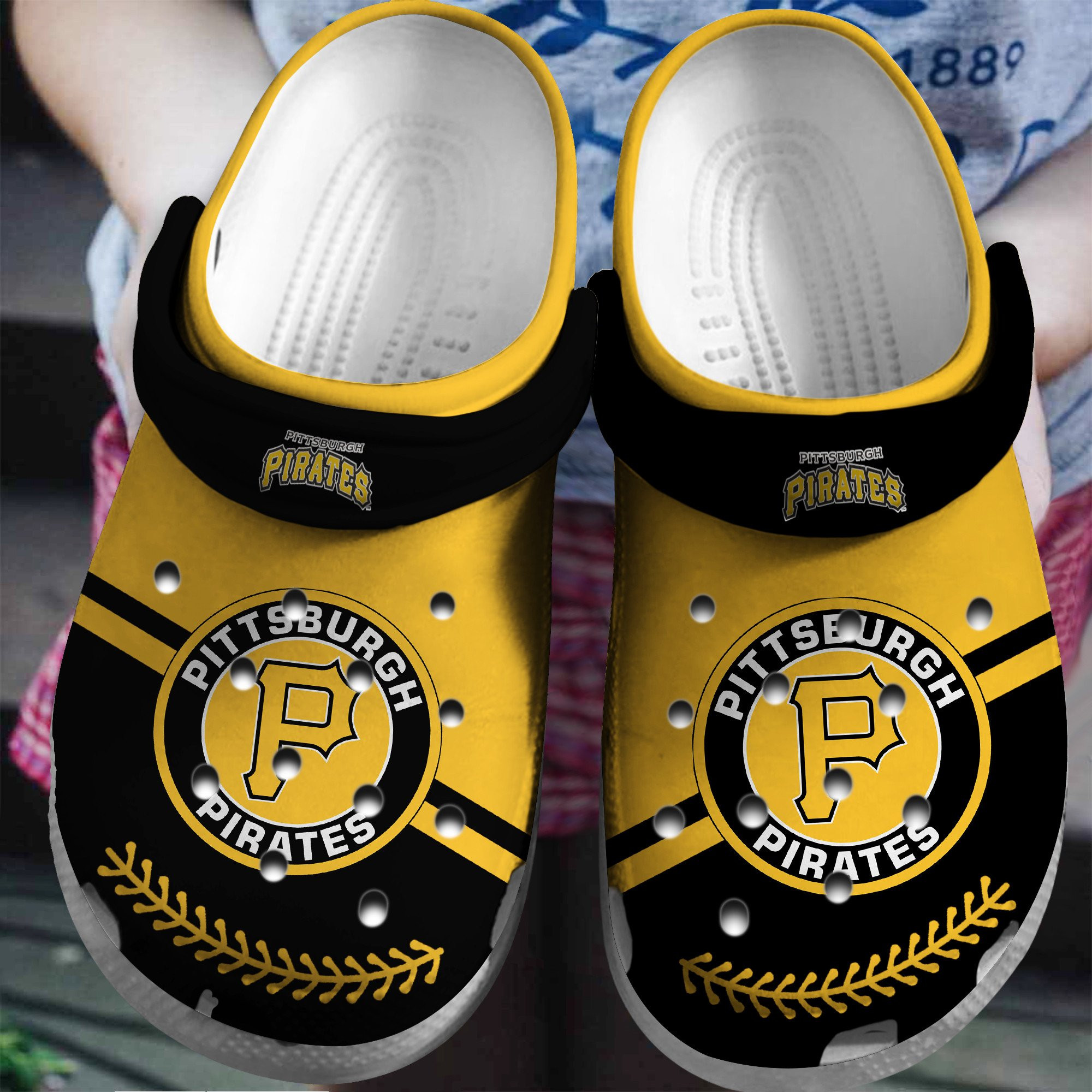 Hot Mlb Team Pittsburgh Pirates Yellow-Black Crocs Clogs For Men Women and Kids