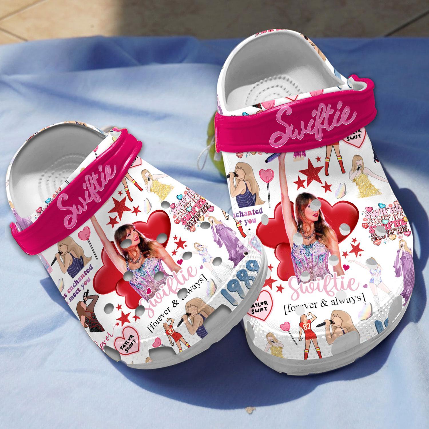 Sweet Design Singer Taylor Swift The Ideal For Swifties Crocs Clogs For Men Women and Kids