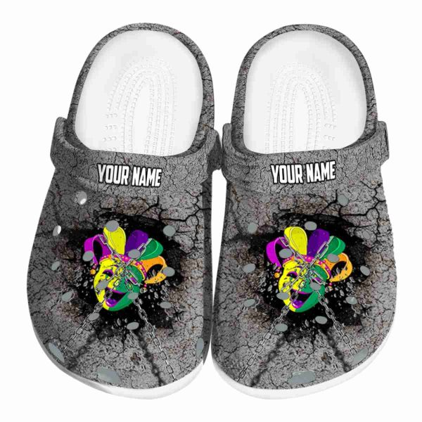 Personalized Bold Slippers Chain Cracked Ground Texture Mardi Gras Crocs Clogs For Men Women and Kids