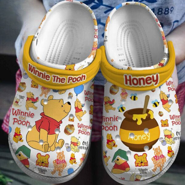 Adorable Winnie The Pooh Loves Honey Cartoon Crocs Clogs For Men Women and Kids