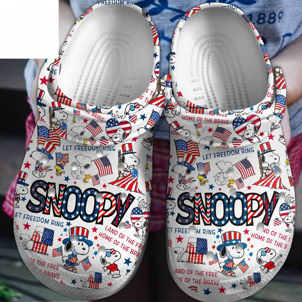 Happy The Fourth Of July Snoopy Unisex s Crocs Clogs For Men Women and Kids