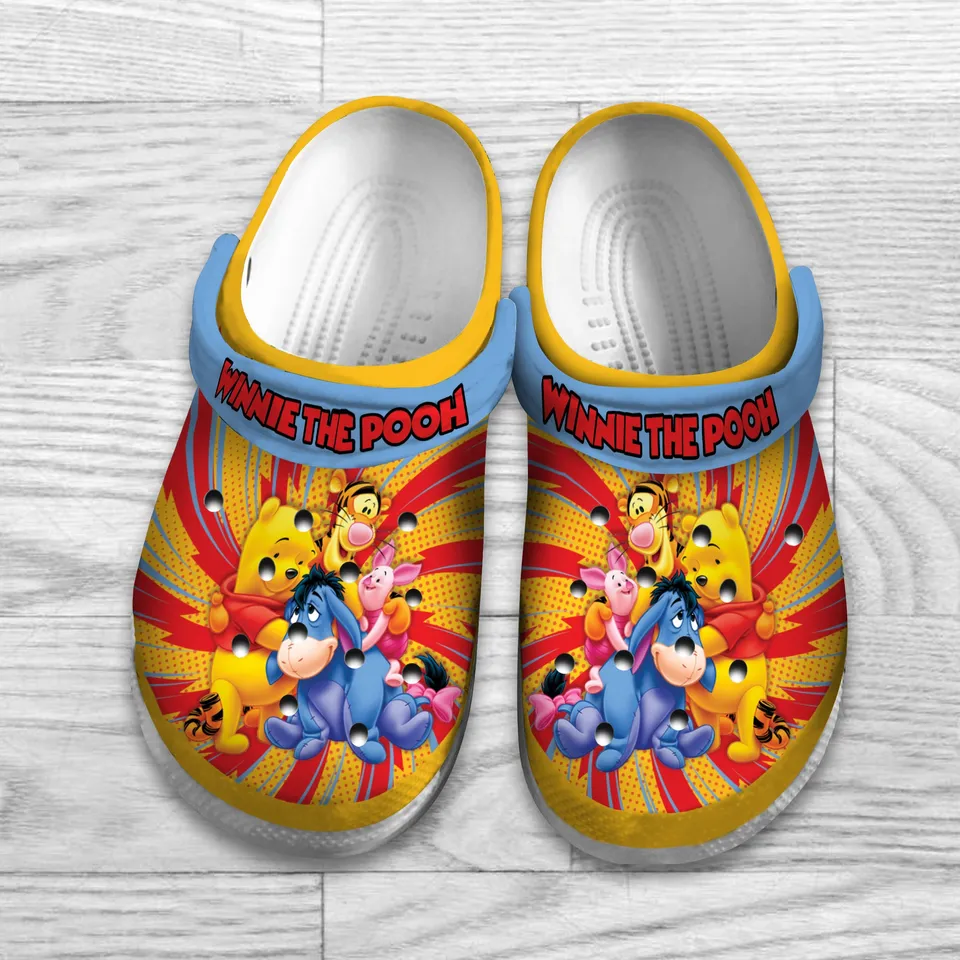 Eye-catching Winnie The Pooh And Cute Friends s, Eyecatching Winnie Crocs Clogs For Men Women and Kids