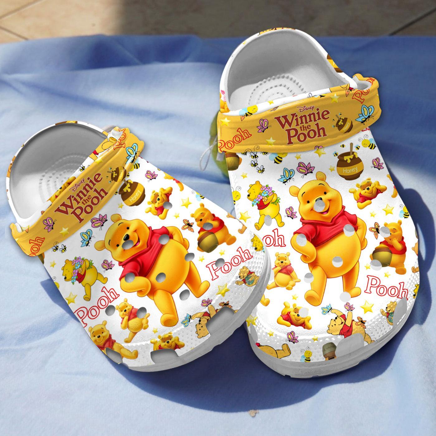 Winnie The Pooh Cute Pattern s, Winnie The Pooh Crocs Clogs For Men Women and Kids
