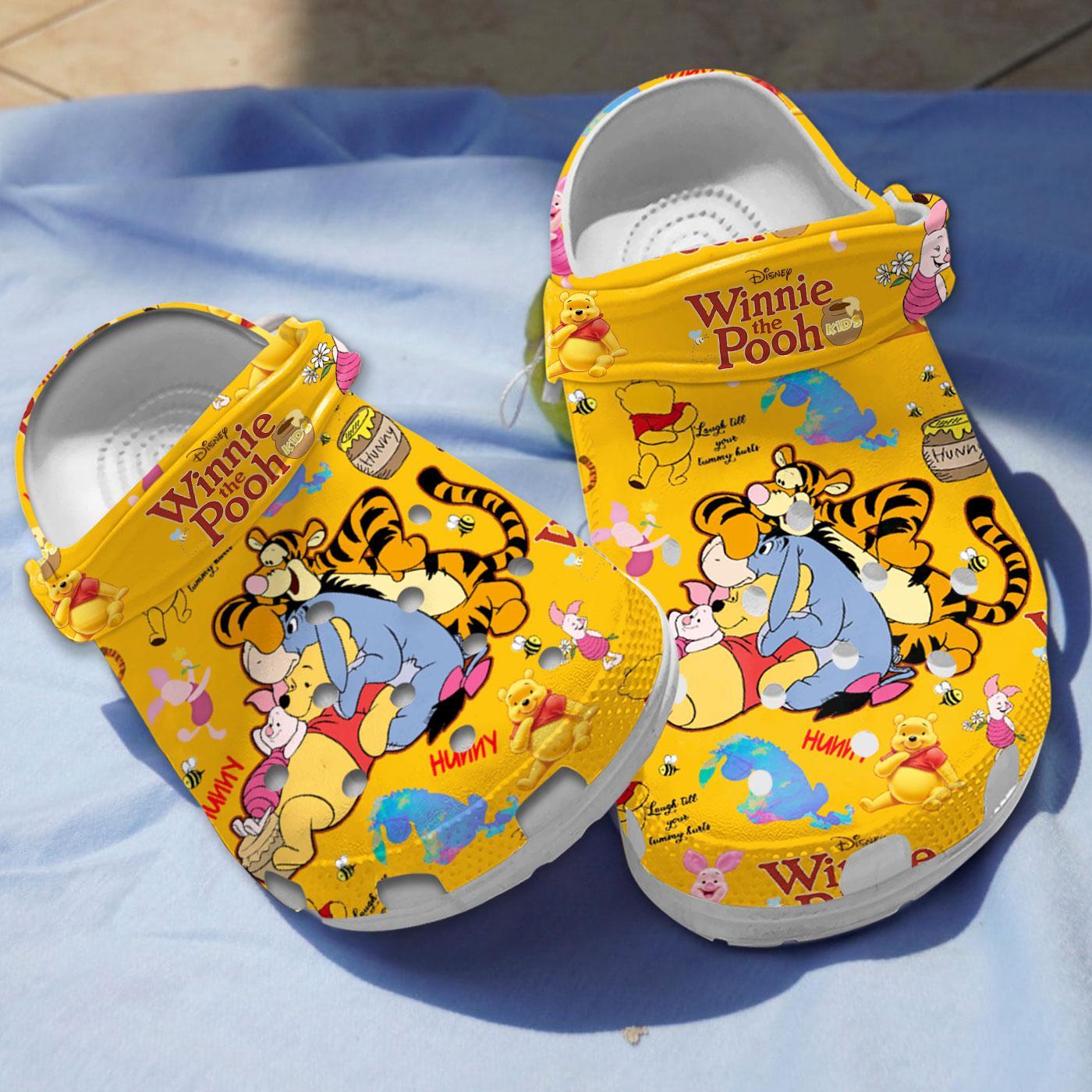 New Winnie The Pooh Comfortable Cartoon, New Winnie Crocs Clogs For Men Women and Kids
