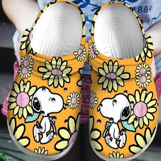 Snoopy Flower Classic Crocs Style, Snoopy Flower Crocs Clogs Comfortable For Men Women And Kids