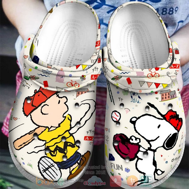 Snoopy And Charlie Brown Cartoon Crocs, Snoopy And Charlie Comfortable For Men Women And Kids 48