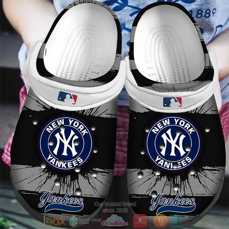 New York Yankees MLB Crocs, New York Yankees Comfortable For Men Women And Kids 66