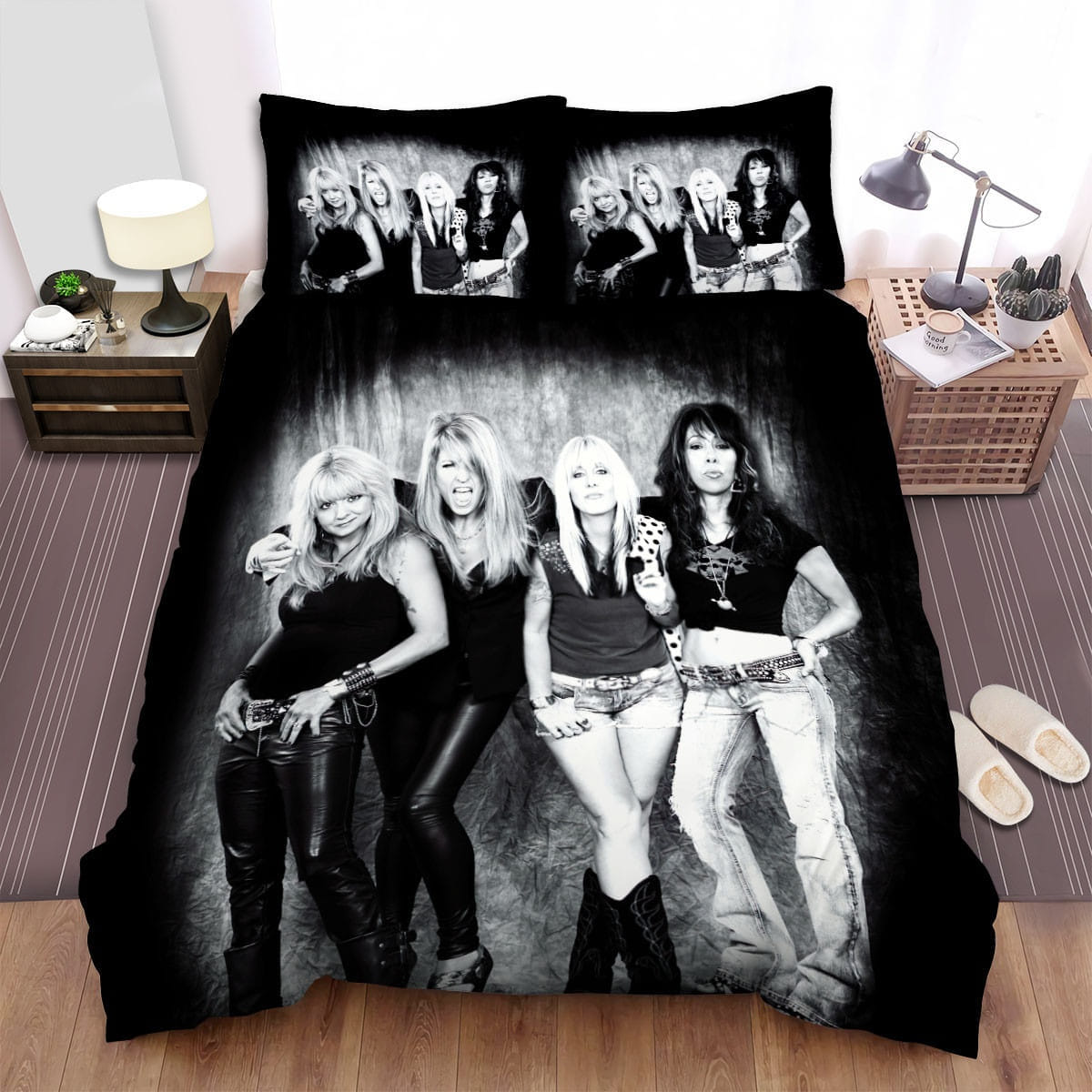 Vixen Black And White Photo Decorative Bedding Sets with Duvet Cover Flatsheet Pillowcases