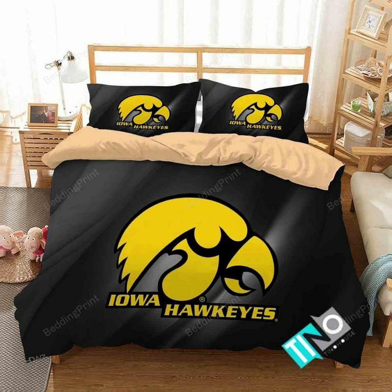 Ncaa Iowa Hawkeyes 2 Logo Bedding Set Duvet Cover With Pillowcase Home Decor Gift For NCAA Lovers