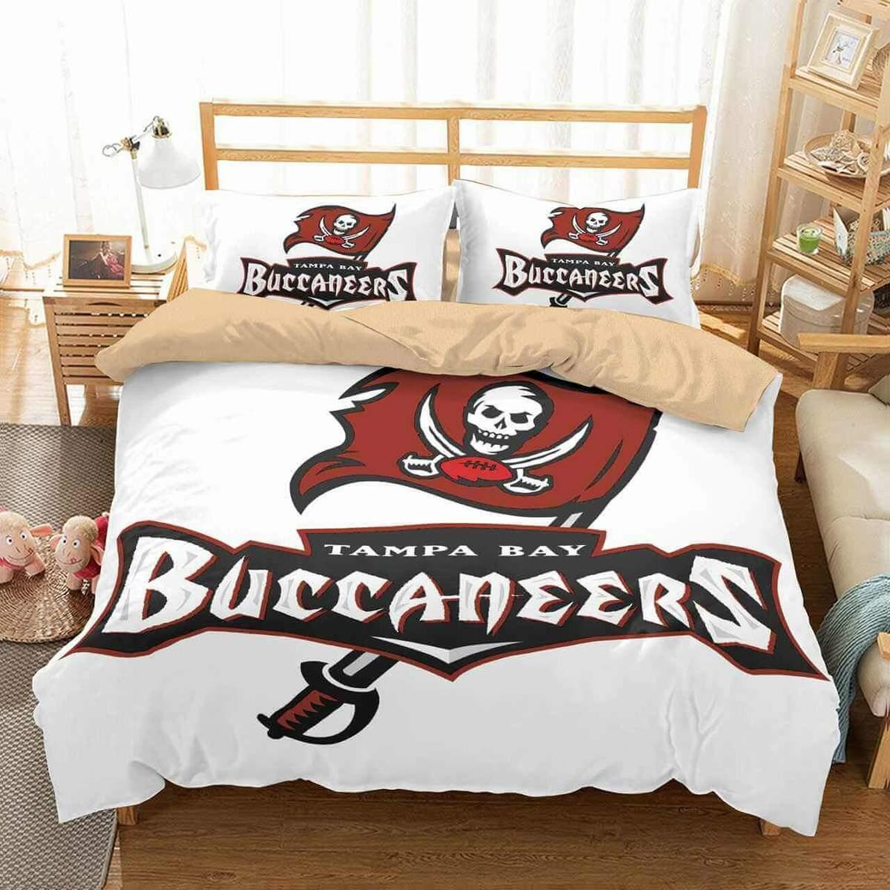 Tampa Bay Buccaneers NFL Football Team Bedding Set Duvet Cover With Pillowcase Amazing Gift For Football Lovers
