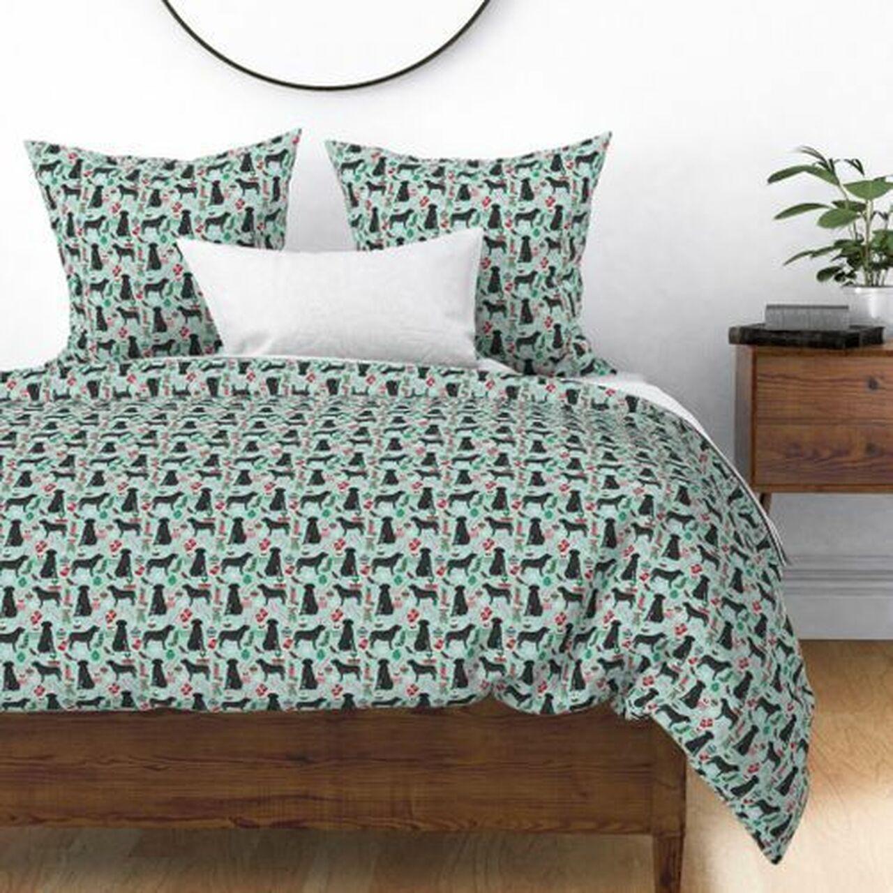 Black Lab Christmas Fabric Cute Labrador Design Cute Stunning Room Decor Duvet Cover Bedding Set Meaningful Gift For Kids Friend Family Member Holiday Gift