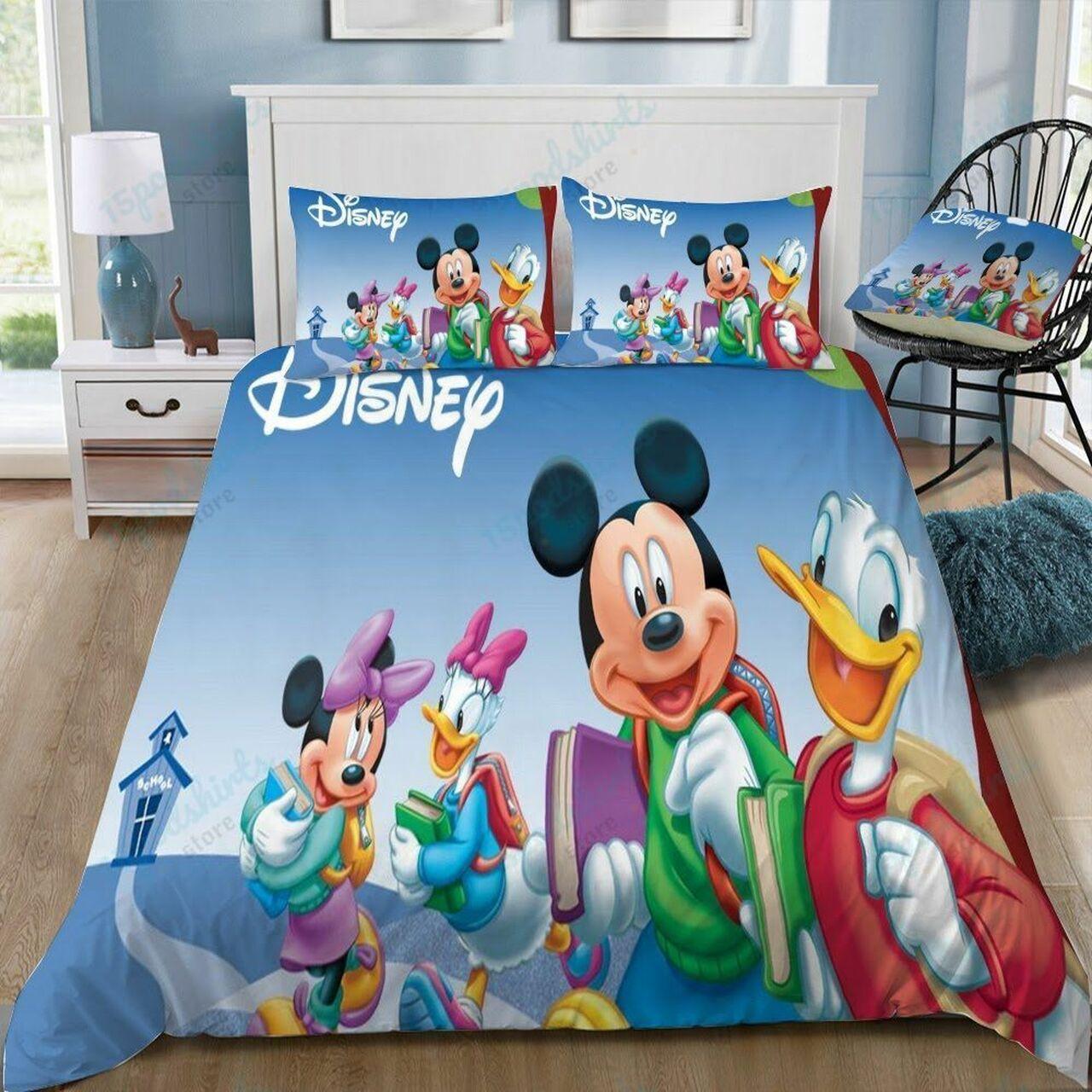 Disney Mickey Mouse And Friends 28 Beautiful Decor For Disney Fan Bedding Set Duvet Cover Meaningful Gift For Love