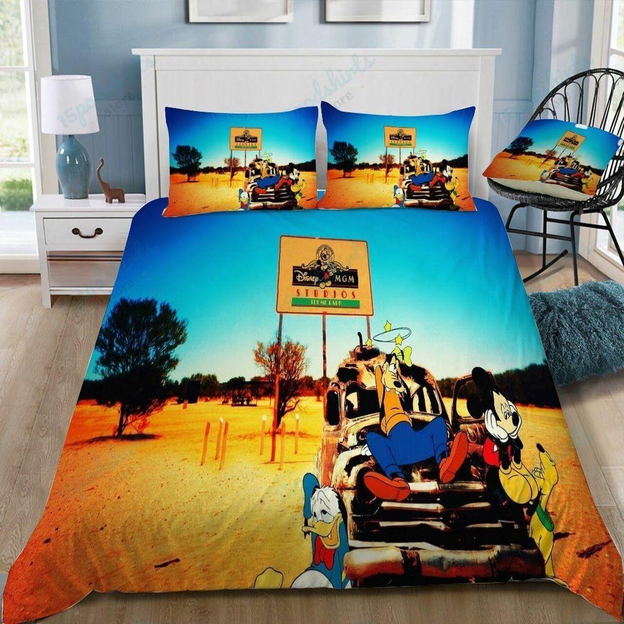 Disney Mickey Mouse And Friends 65 Beautiful Decor For Disney Fan Bedding Set Duvet Cover Meaningful Gift For Love