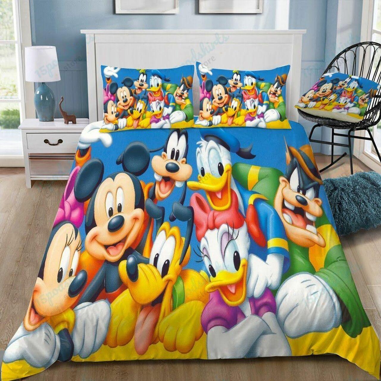 Disney Mickey Mouse And Friends 38 Beautiful Decor For Disney Fan Bedding Set Duvet Cover Meaningful Gift For Love