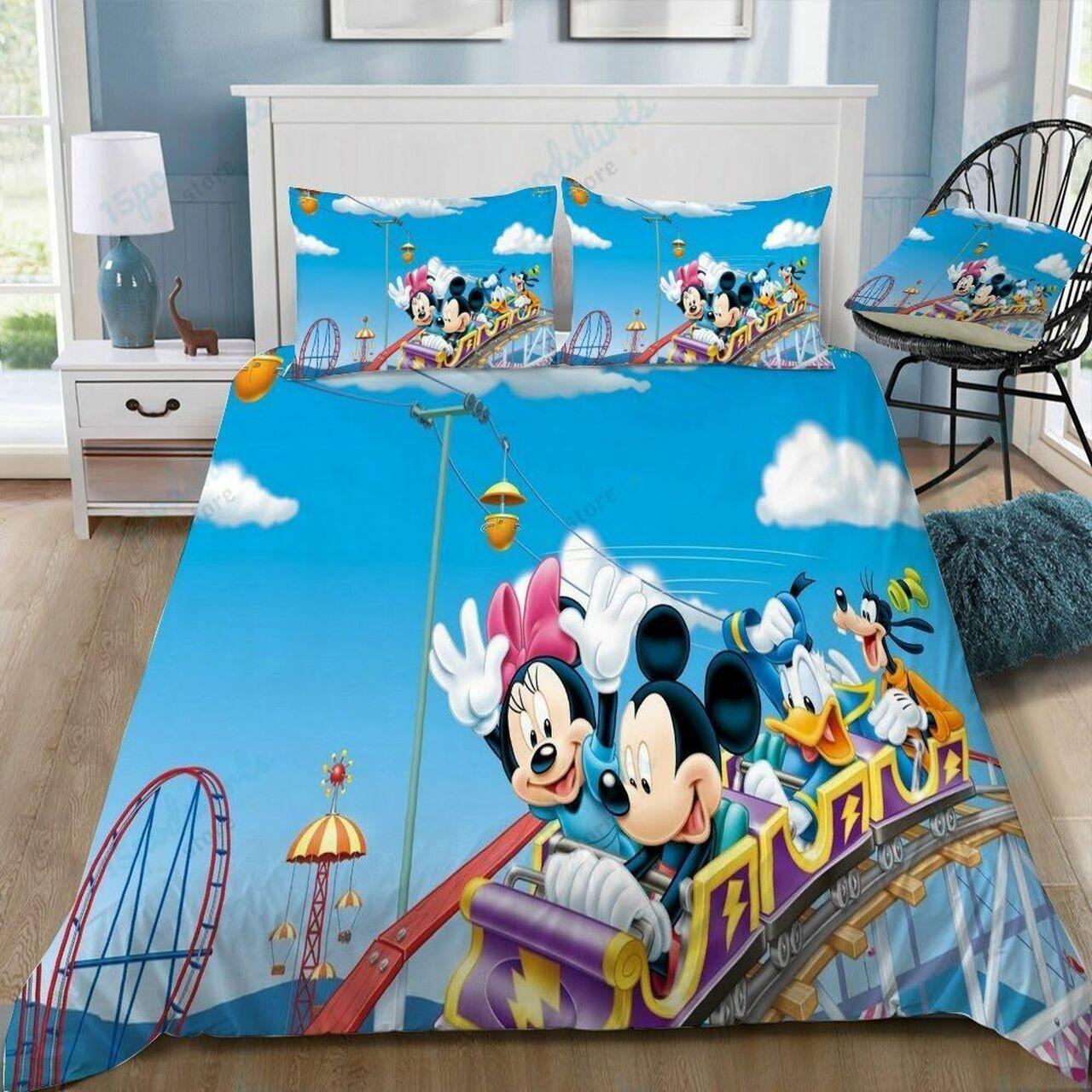 Disney Mickey Mouse And Friends 27 Beautiful Decor For Disney Fan Bedding Set Duvet Cover Meaningful Gift For Love