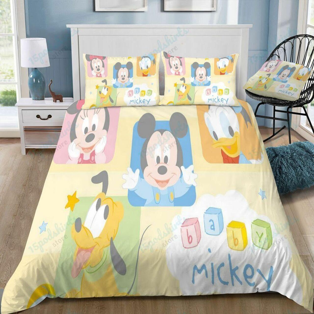 Disney Mickey Mouse And Friends 40 Beautiful Decor For Disney Fan Bedding Set Duvet Cover Meaningful Gift For Love